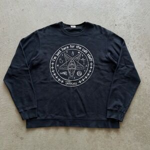 BuzzFeed Unsolved Sweatshirt Size Large Black Crewneck Cult Stuff True Crime